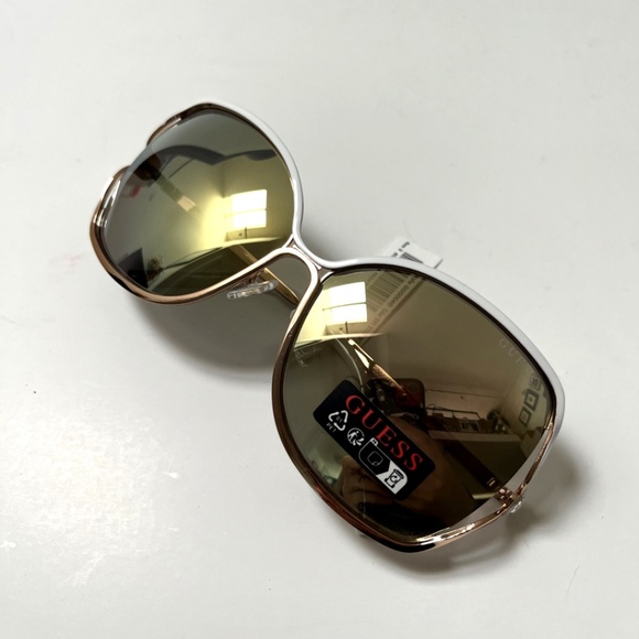 New Original GUESS Butterfly Oversized Sunglasses Cut Out Mirror White GO00040 main image 2